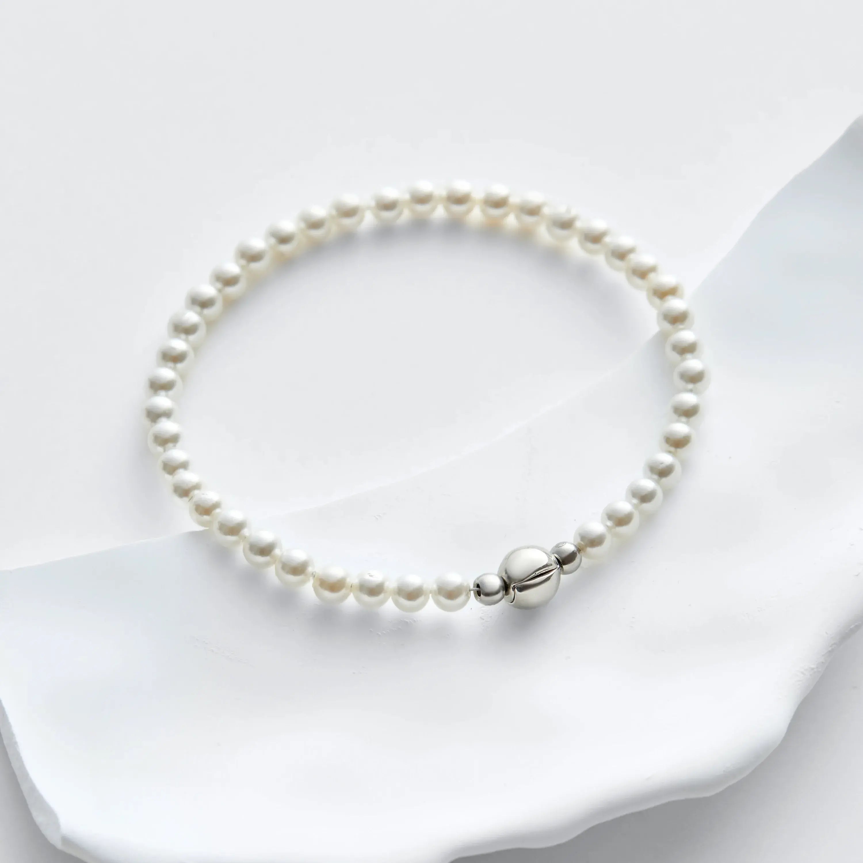 Natural Pearl Magnetic Clasp Bracelet