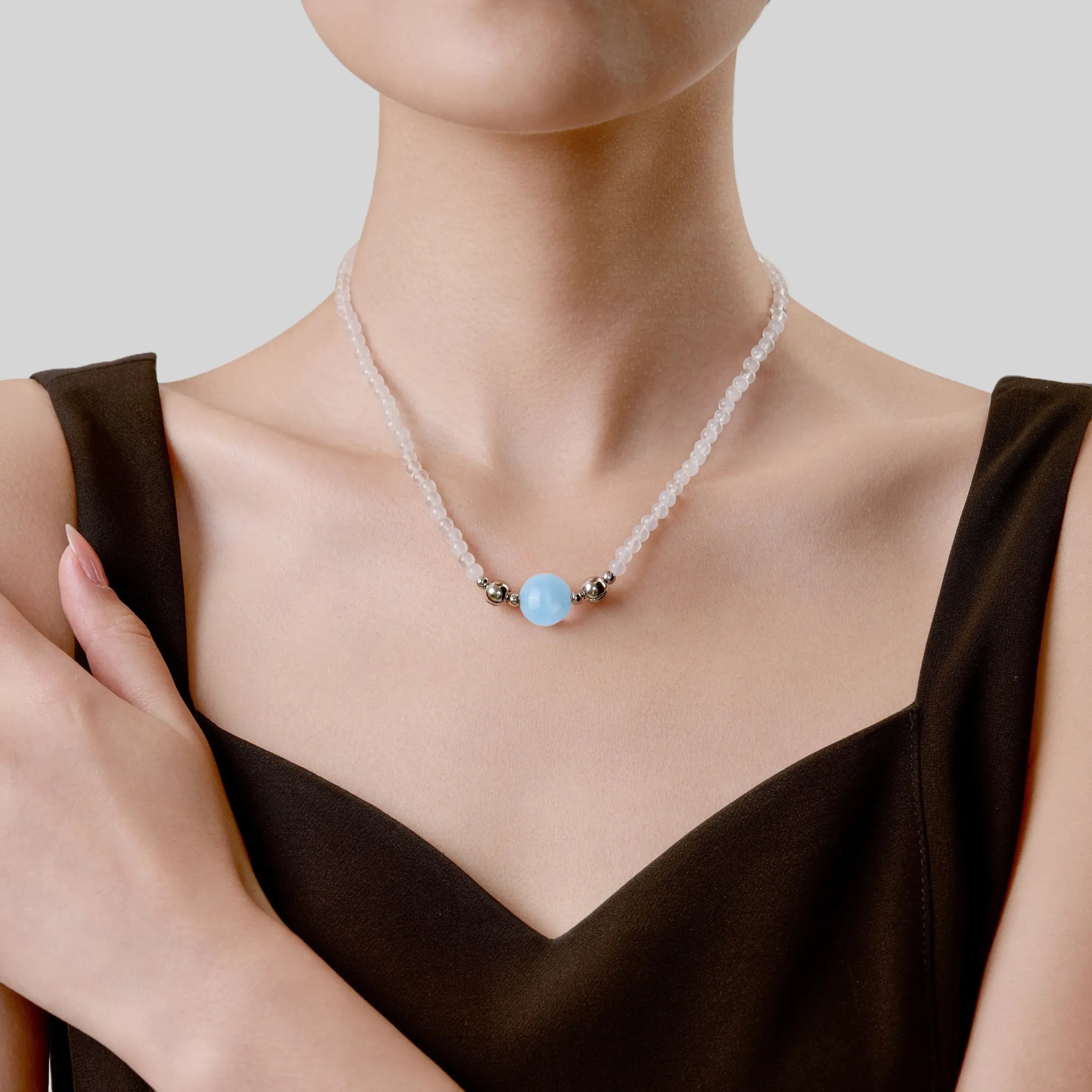 White Jade And Aquamarine Magnetic Clasp Necklace Set