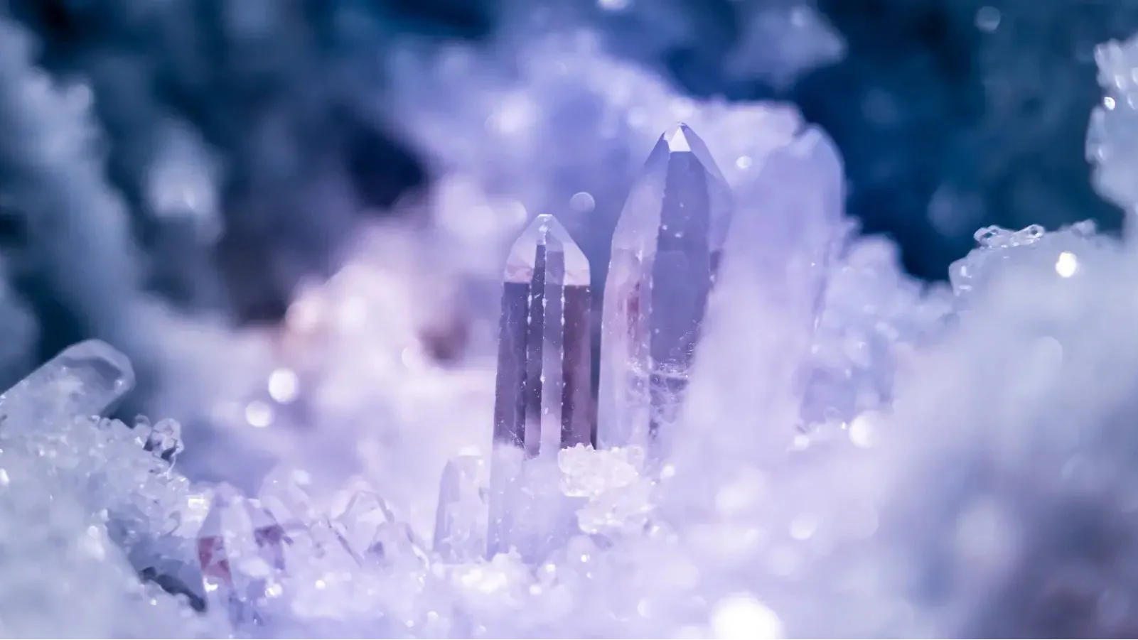 Unlock the Power of Healing: How to Choose the Perfect Crystal Bracelet