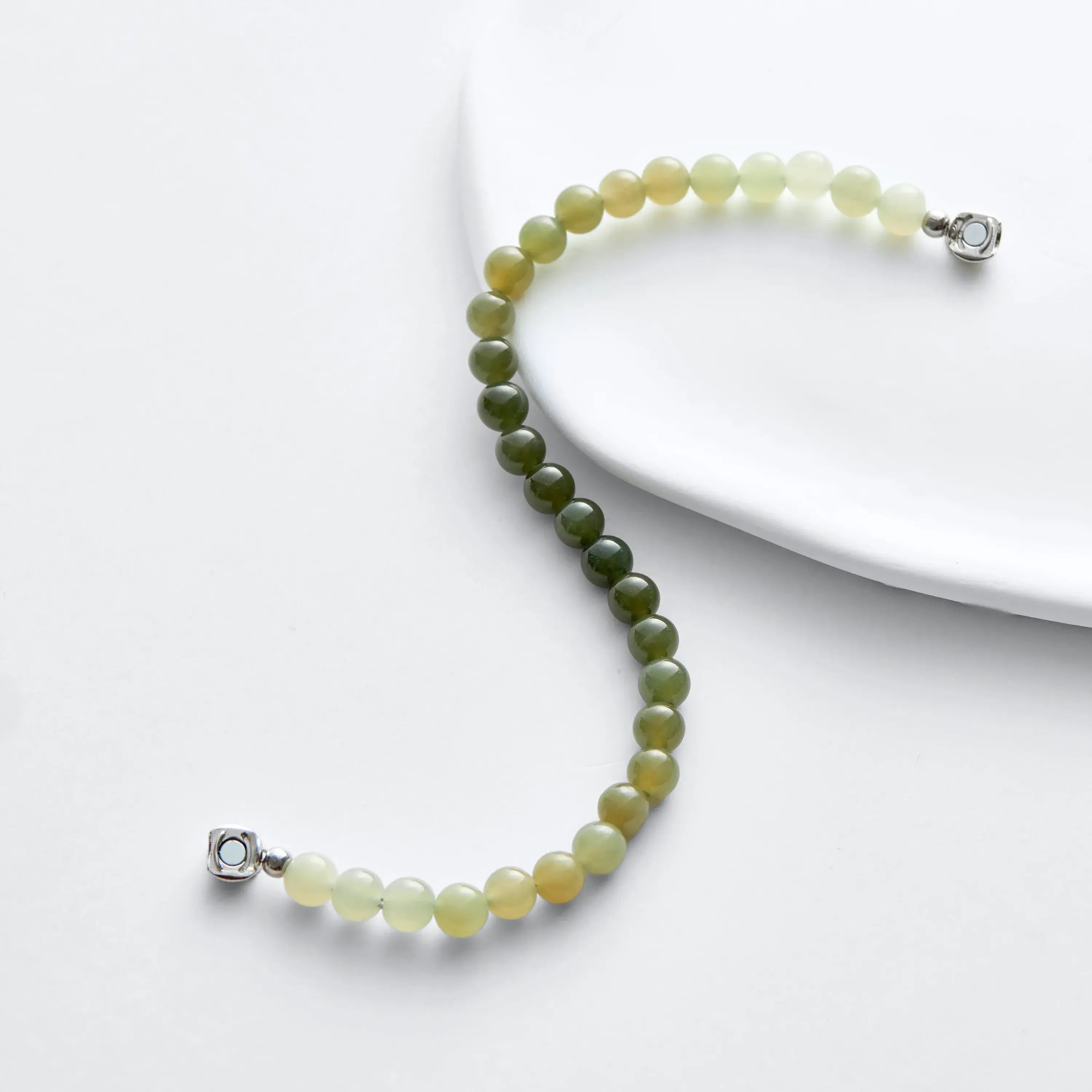 Gradient Green Jade Magnetic Clasp Bracelet