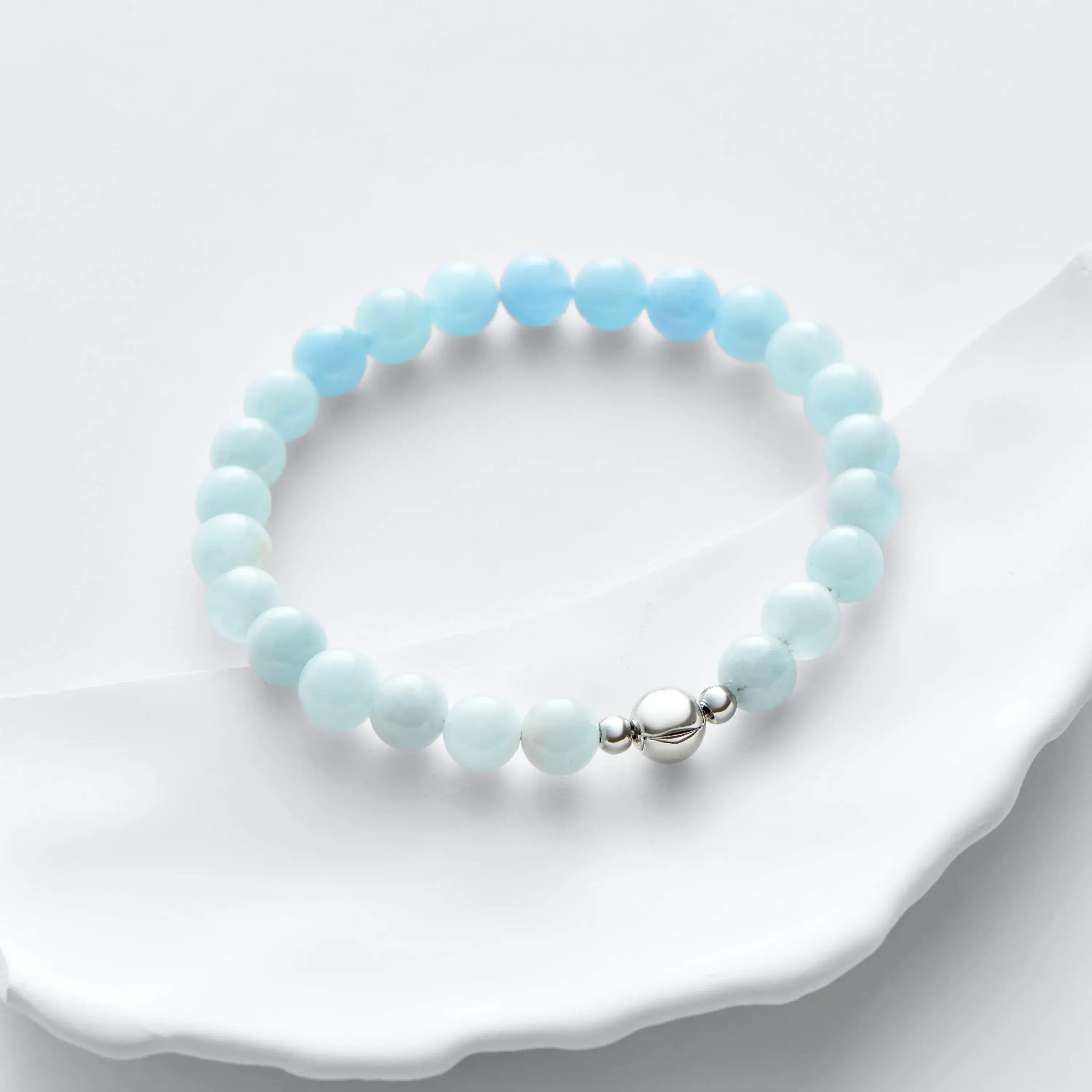 Gradient Aquamarine Magnetic Clasp Bracelet