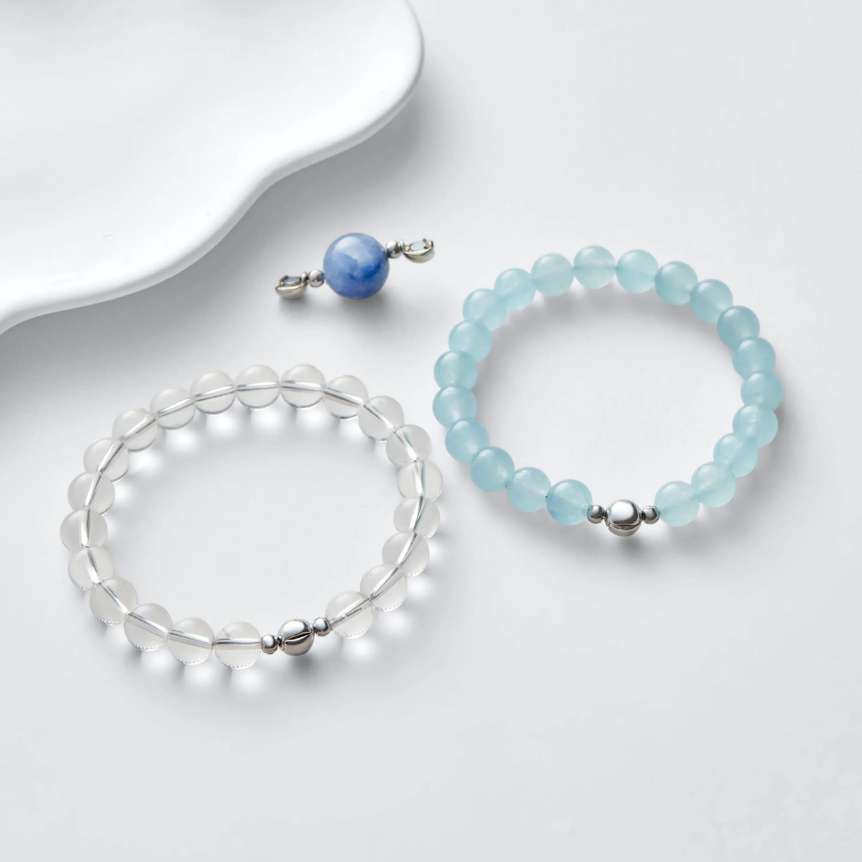 Aquamarine And Clear Quartz Magnetic Clasp Necklace Set